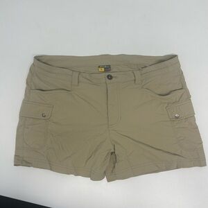 Eddie Bauer Women's Tan Cargo Shorts